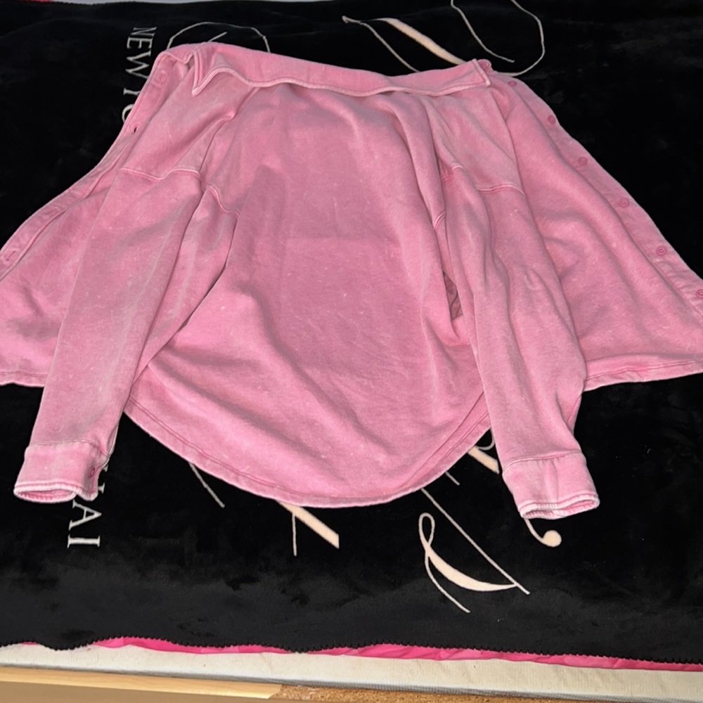 VS PINK Long sleeve button down fleece shirt 💕💖 - Picture 5 of 6
